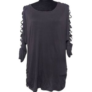 Heart Soul Women's Black Long-sleeved Criss-Cross cutout detail Top Size Large